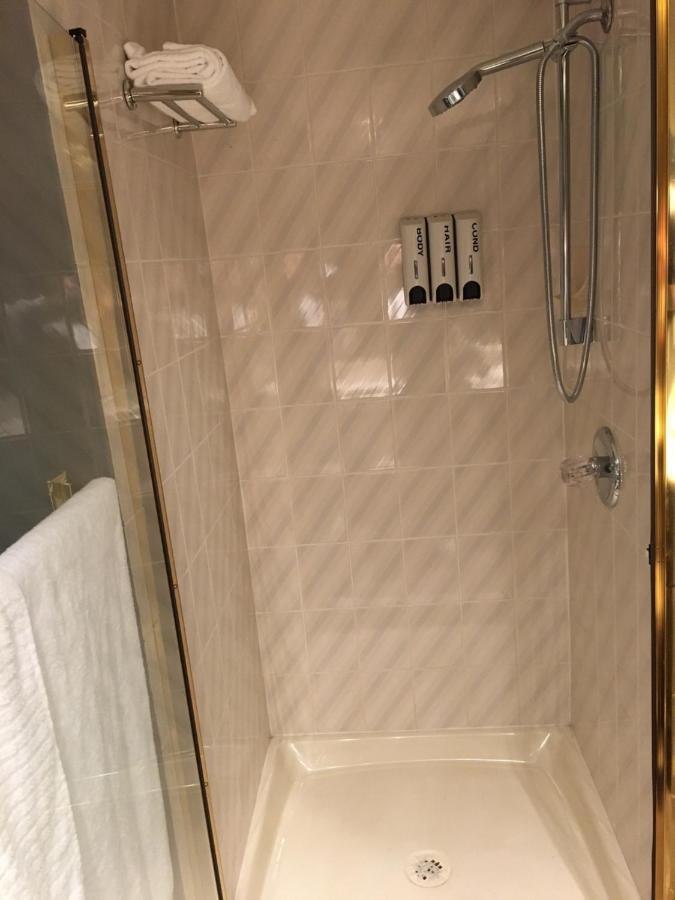 דירות וונקובר Style Basement מראה חיצוני תמונה